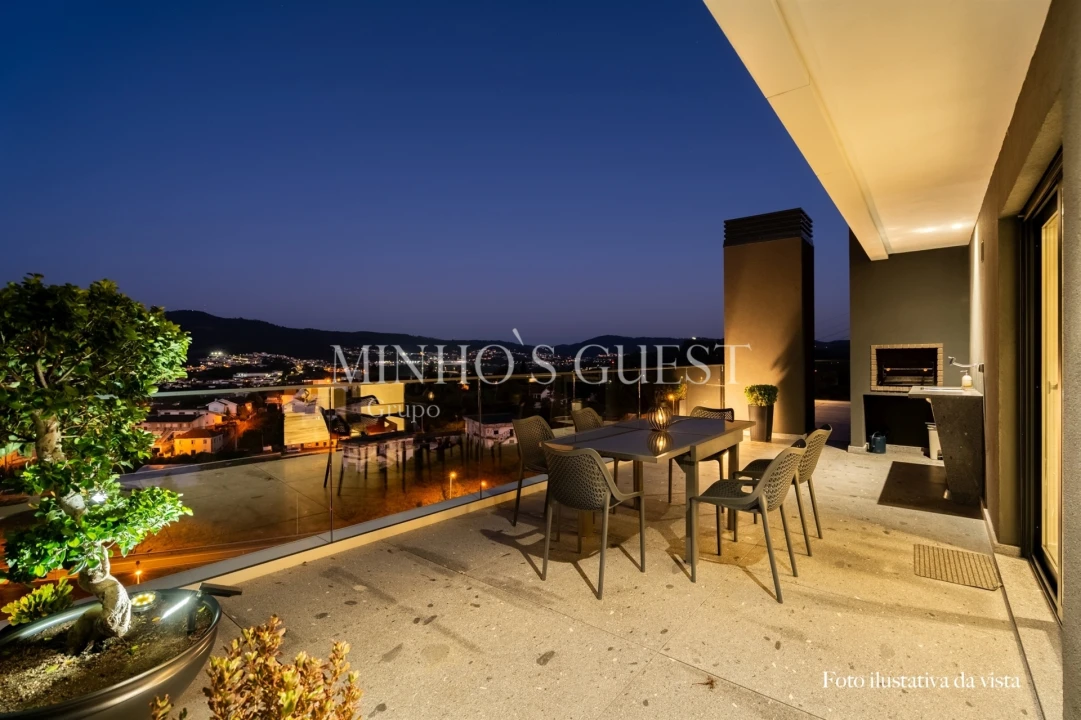 Apartamento T3 para Venda em Ferreiros e Gondizalves Foto 13