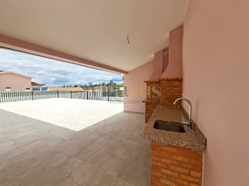 Moradia T3 para Venda em São Pedro de Tomar