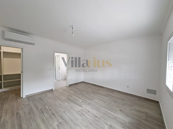 Moradia T3 para Venda em São Pedro de Tomar Foto 13