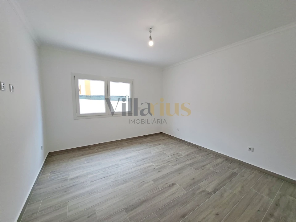 Moradia T3 para Venda em São Pedro de Tomar Foto 19