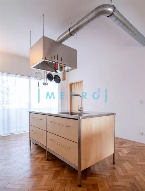 Apartamento T1 para Arrendamento em Cedofeita, Santo Ildefonso, Sé, Miragaia, São Nicolau e Vitória