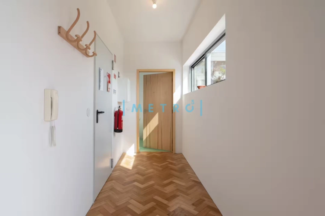 Apartamento T1 para Arrendamento em Cedofeita, Santo Ildefonso, Sé, Miragaia, São Nicolau e Vitória Foto 2