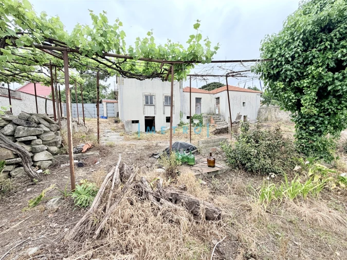 Moradia T0 para Venda em Lordelo do Ouro e Massarelos Foto 2