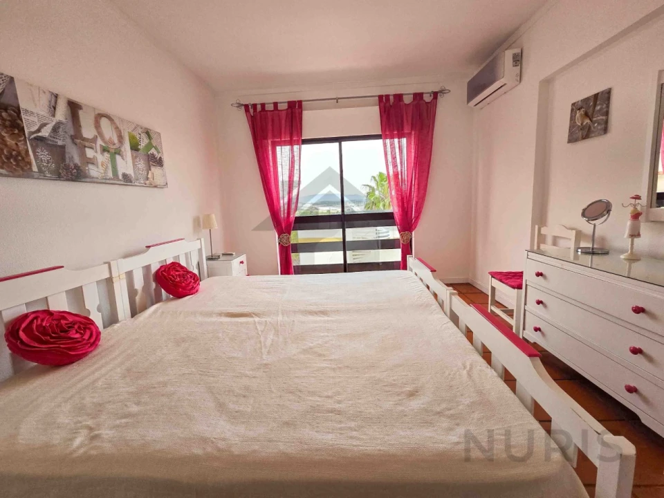 Apartamento T1 para Arrendamento em Portimão Foto 9