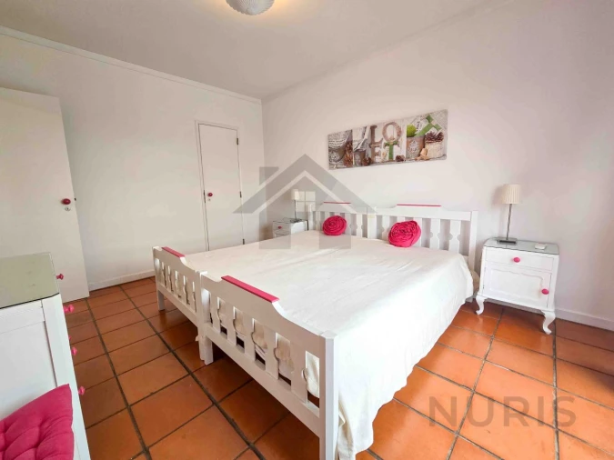 Apartamento T1 para Arrendamento em Portimão Foto 8