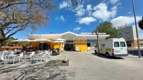 Apartamento T3 para Venda em Carnaxide e Queijas