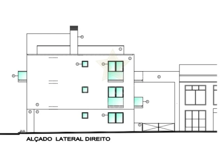Terreno para Venda em Quarteira Foto 2