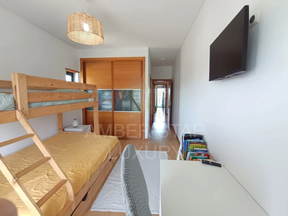 Apartamento T3 para Venda em Quarteira Foto 14