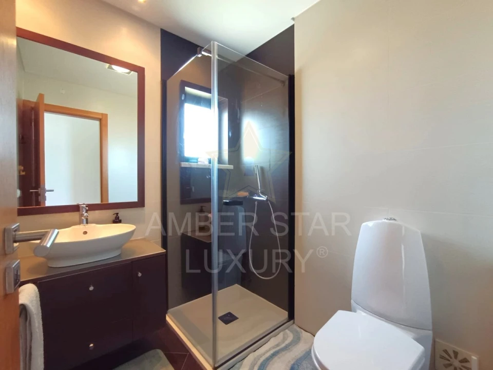 Apartamento T3 para Venda em Quarteira Foto 15