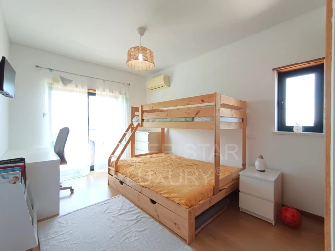 Apartamento T3 para Venda em Quarteira Foto 13
