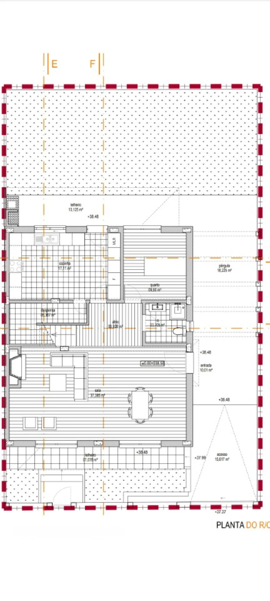 Moradia T4 para Venda em Amora Planta 1