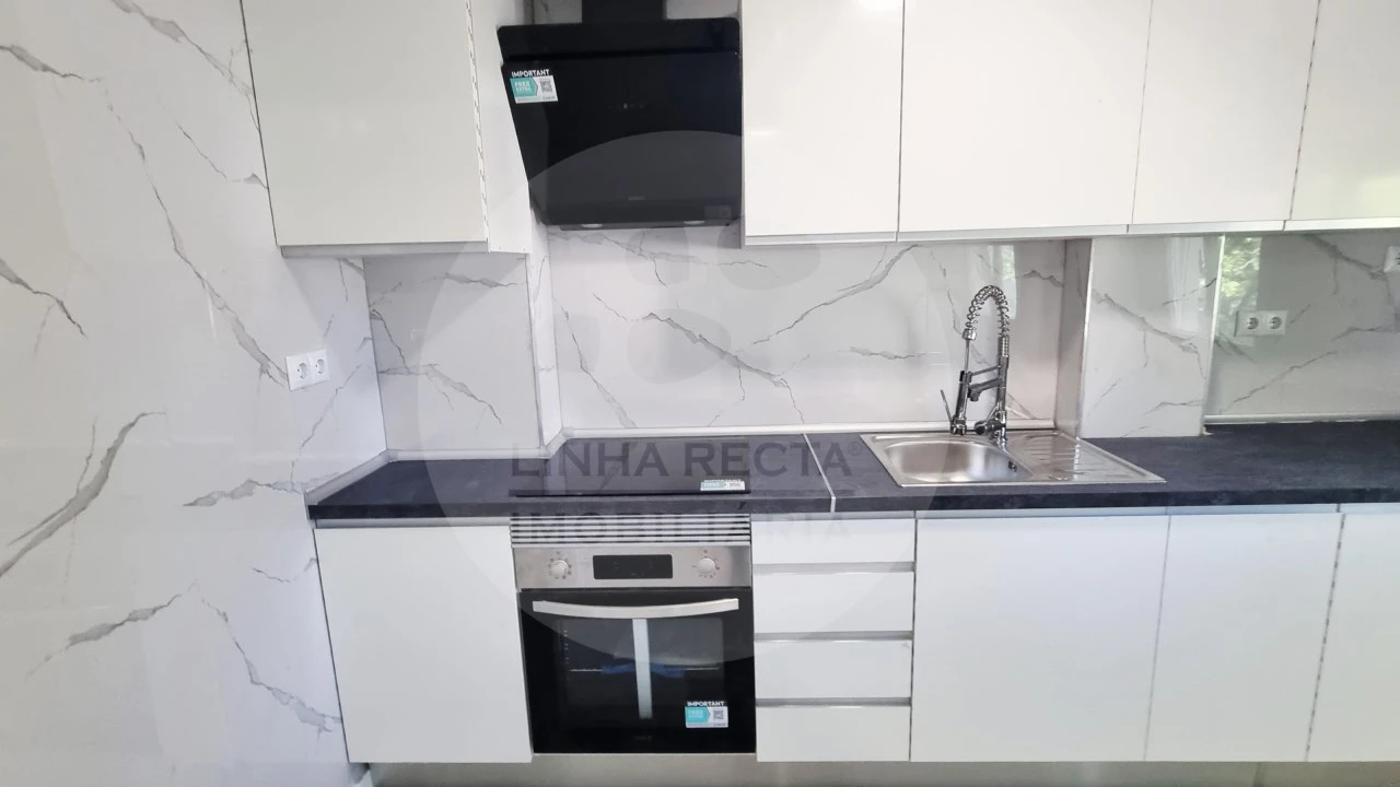 Apartamento T3 para Venda em Laranjeiro e Feijó Foto 5