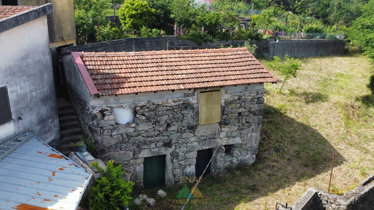 Moradia T1 para Venda em Eiras e Mei Foto 3