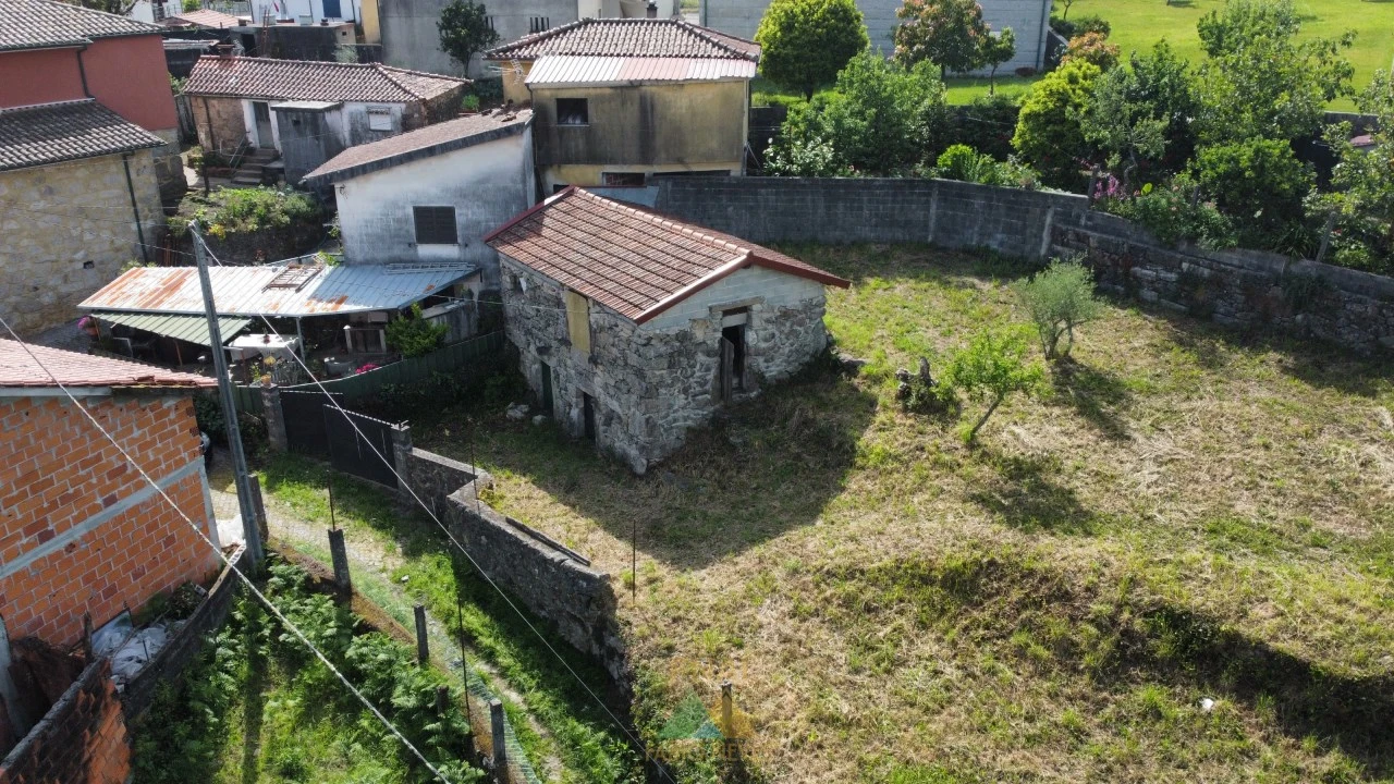 Moradia T1 para Venda em Eiras e Mei Foto 11