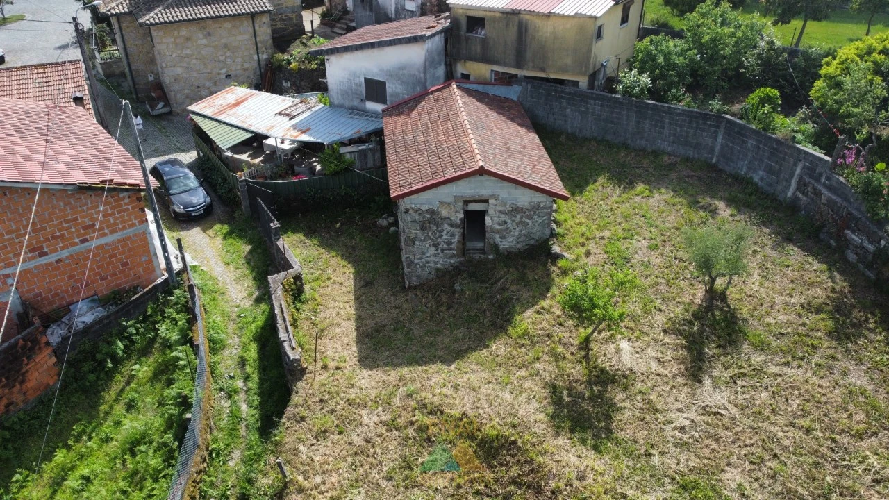 Moradia T1 para Venda em Eiras e Mei Foto 15