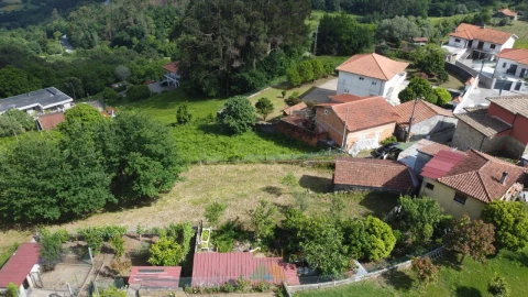 Moradia T1 para Venda em Eiras e Mei