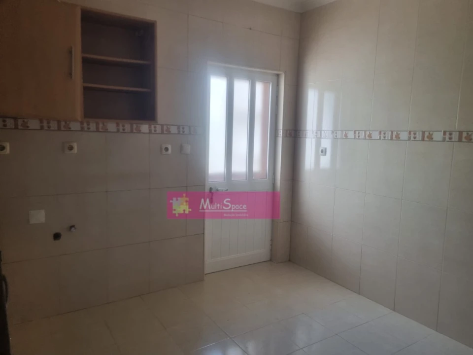 Apartamento T3 para Venda em Nossa Sra de Fatima Foto 7
