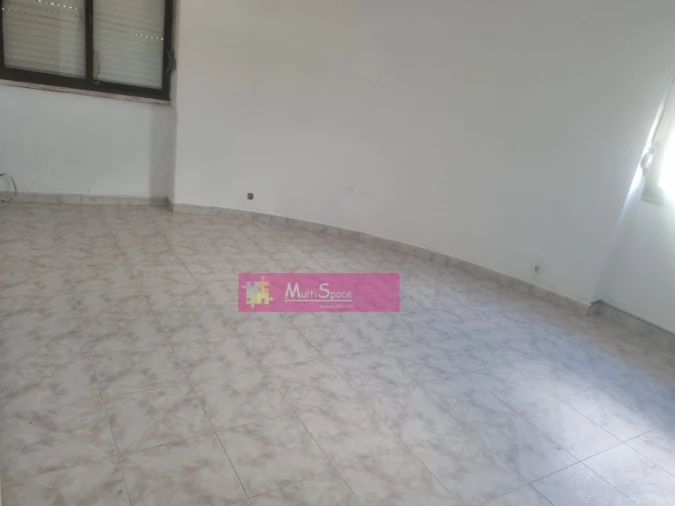 Apartamento T3 para Venda em Nossa Sra de Fatima Foto 3