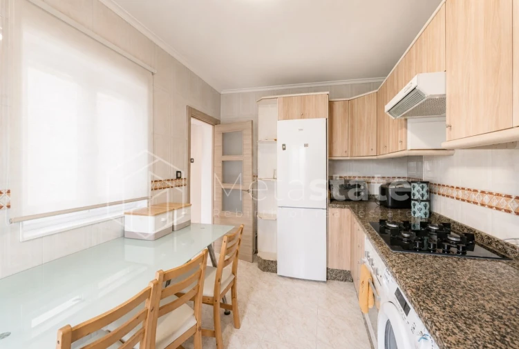 Apartamento T2 para Venda em Odivelas Foto 2