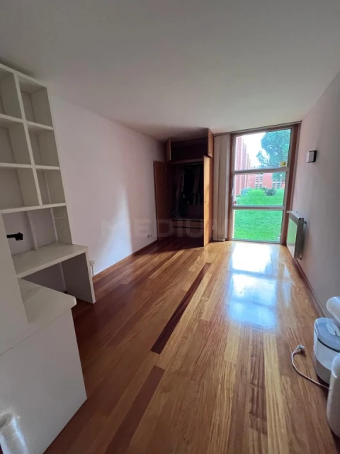 Apartamento T2 para Venda em Milheiros