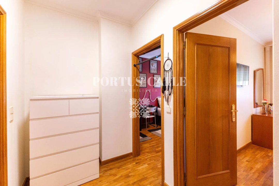 Apartamento T2 para Venda em Pedroso e Seixezelo Foto 20