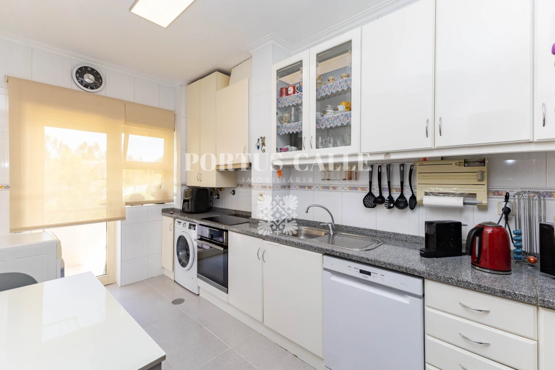 Apartamento T2 para Venda em Pedroso e Seixezelo Foto 14