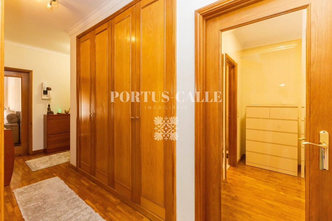 Apartamento T2 para Venda em Pedroso e Seixezelo Foto 18