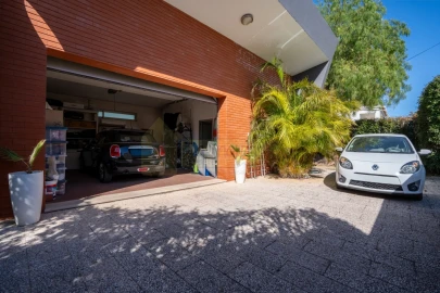 Moradia T4 para Venda em Montenegro