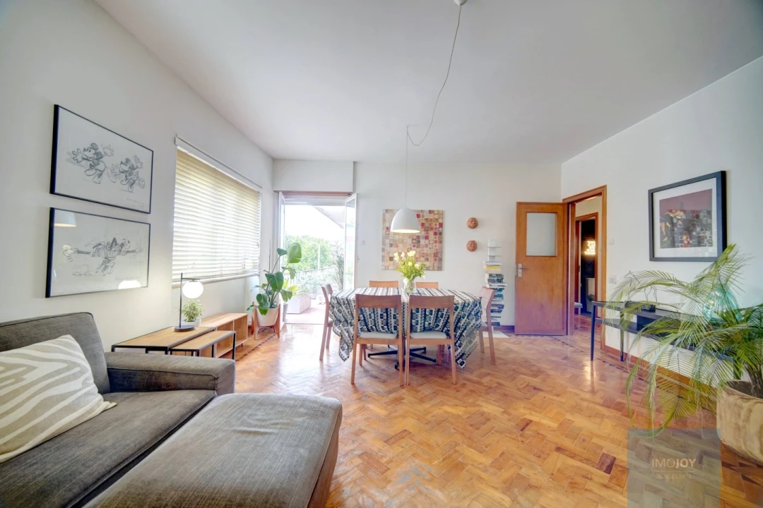 Apartamento T4 para Arrendamento em Carcavelos e Parede Foto 3