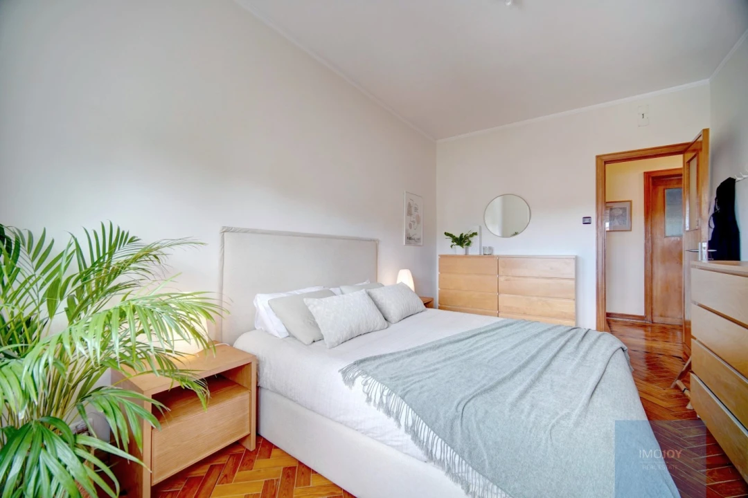 Apartamento T4 para Arrendamento em Carcavelos e Parede Foto 12