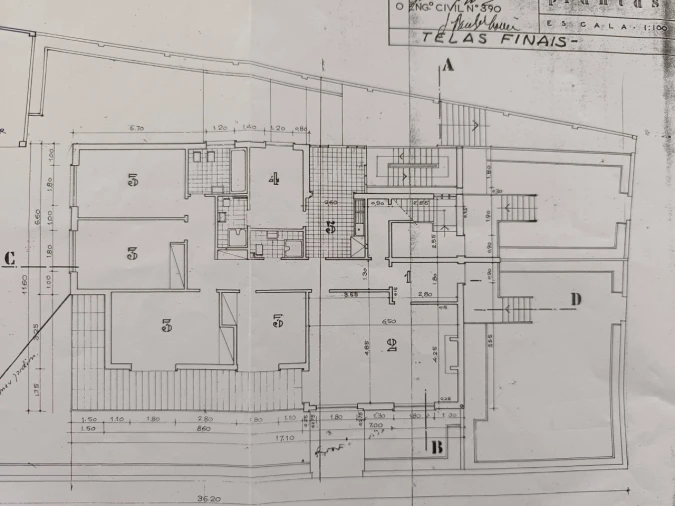 Apartamento T4 para Arrendamento em Carcavelos e Parede Planta 1