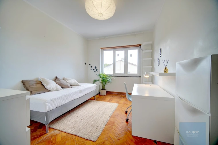 Apartamento T4 para Arrendamento em Carcavelos e Parede Foto 13