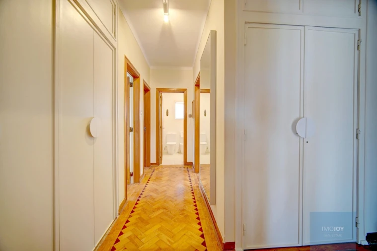 Apartamento T4 para Arrendamento em Carcavelos e Parede Foto 15