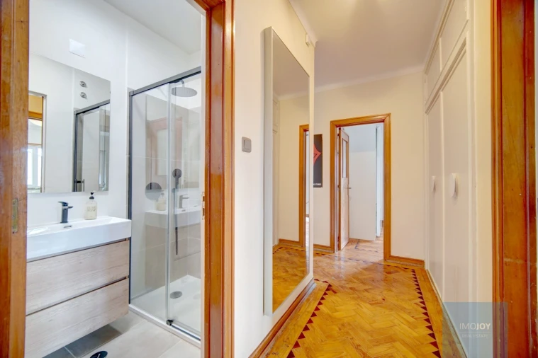 Apartamento T4 para Arrendamento em Carcavelos e Parede Foto 16