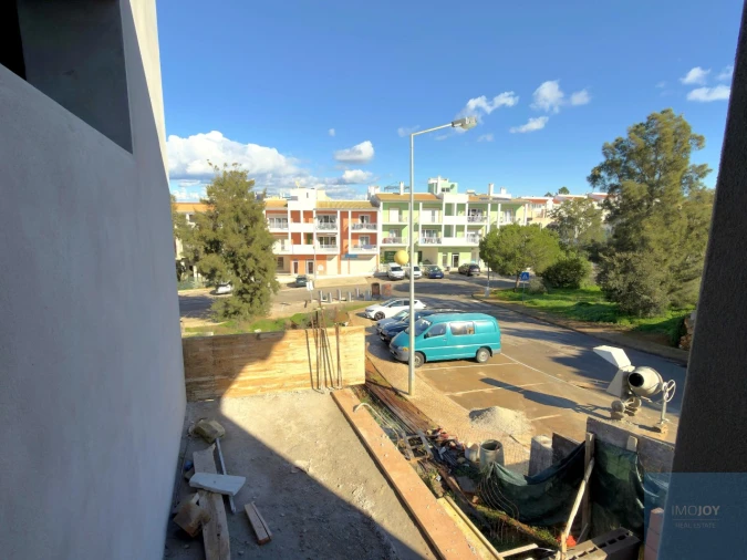 Moradia T4 para Venda em Estômbar e Parchal Foto 5