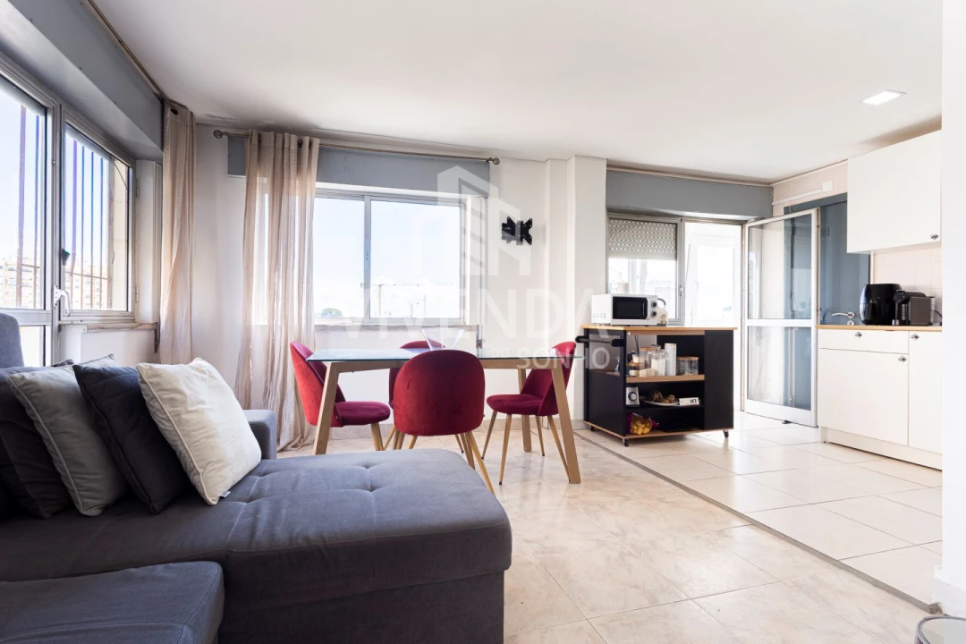 Apartamento T2 para Venda em Setubal (São Sebastião) Foto 1