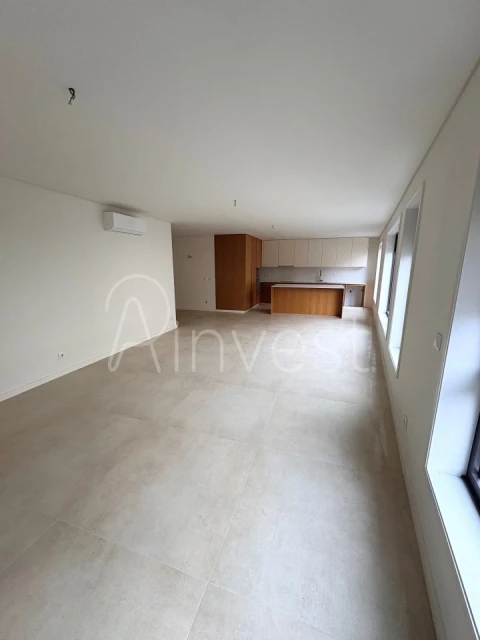 Apartamento T3 para Venda em Cedofeita, Santo Ildefonso, Sé, Miragaia, São Nicolau e Vitória