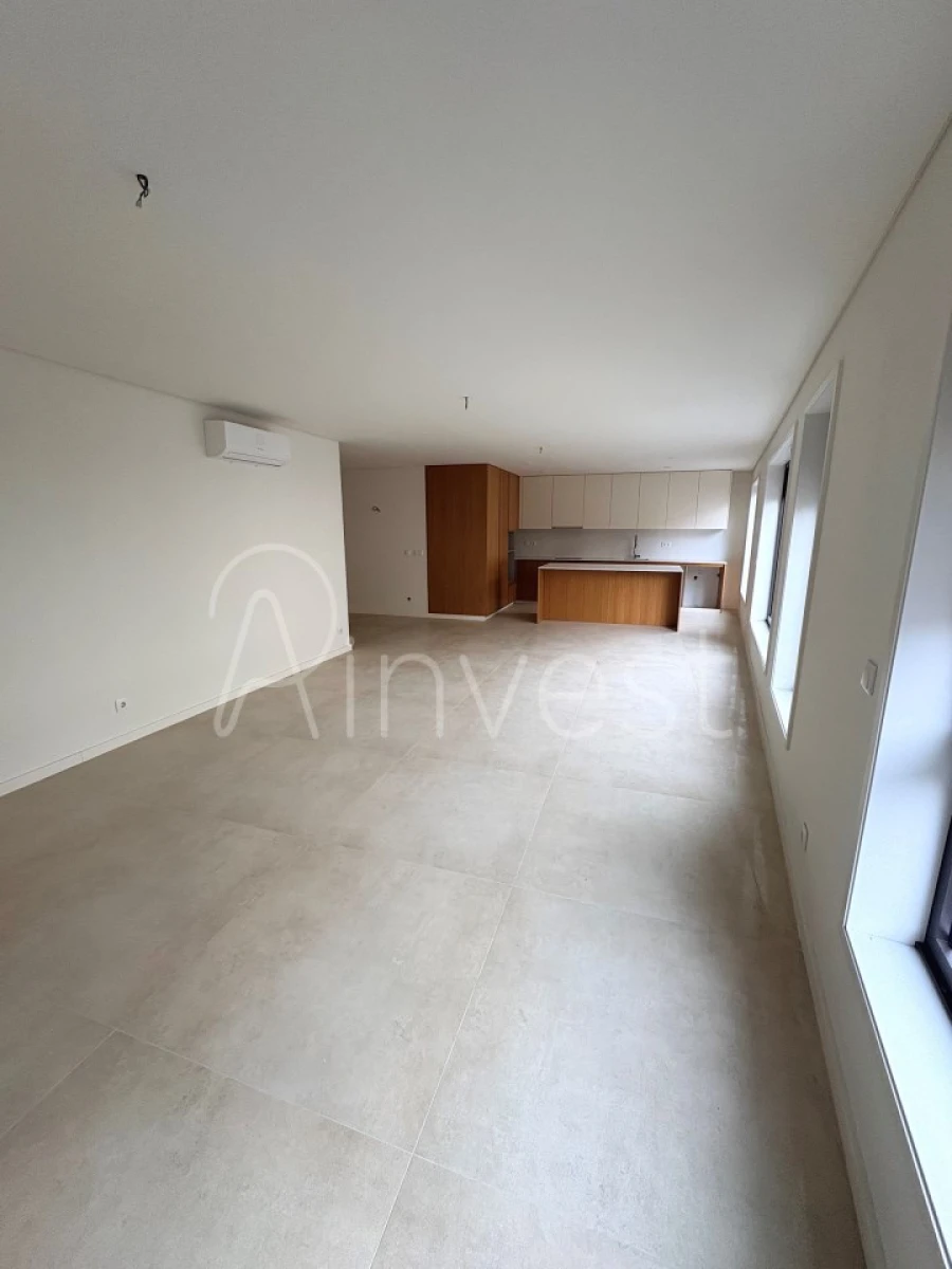 Apartamento T3 para Venda em Cedofeita, Santo Ildefonso, Sé, Miragaia, São Nicolau e Vitória Foto 35