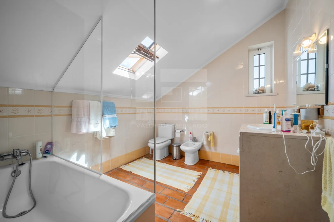 Apartamento T6 para Venda em Corroios Foto 25
