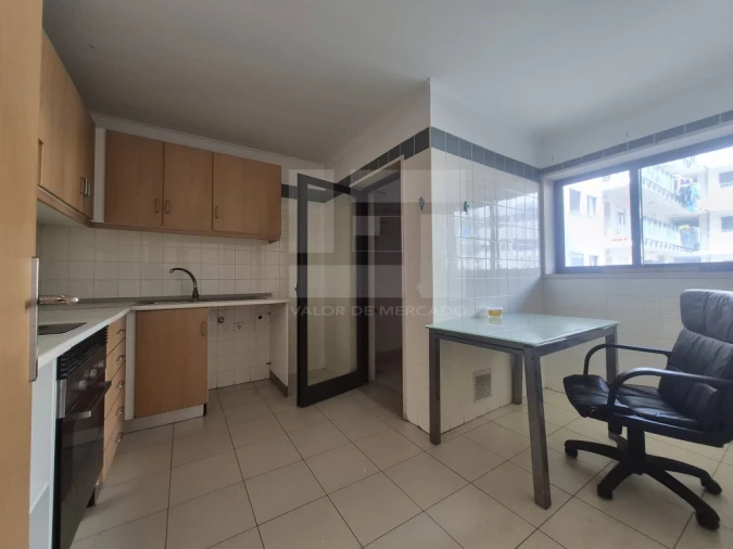 Apartamento T2 para Venda em Santa Clara Foto 5