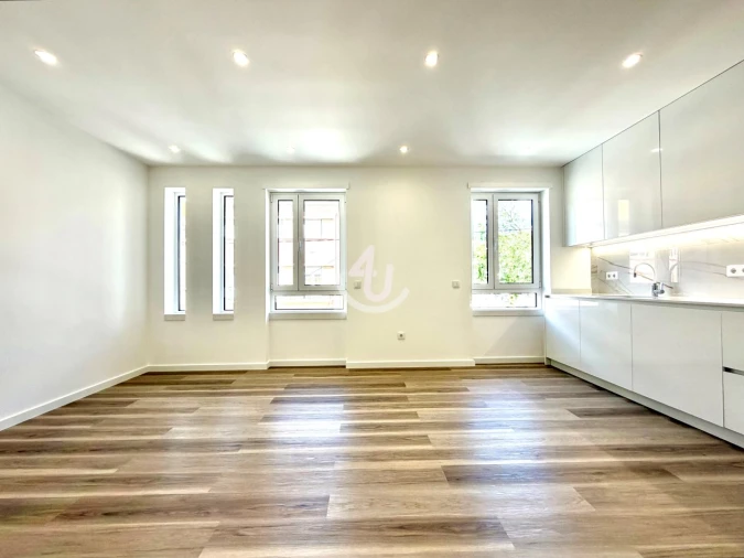 Apartamento T3 para Venda em Nazare Foto 3