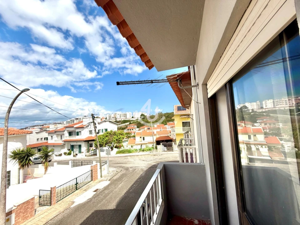 Moradia T5 para Venda em Nazare Foto 23