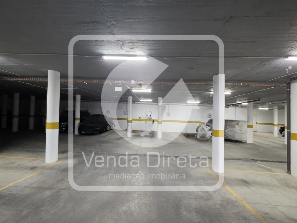 Apartamento T4 para Venda em Barreiro e Lavradio Foto 32
