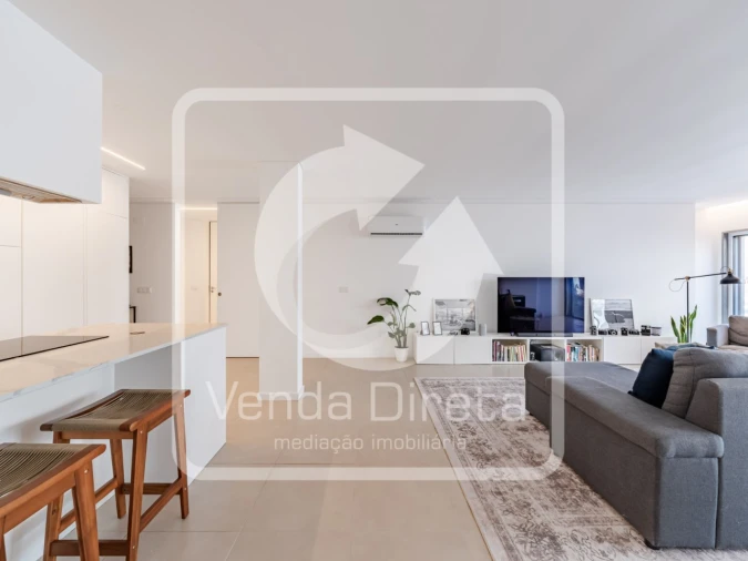 Apartamento T4 para Venda em Barreiro e Lavradio Foto 6