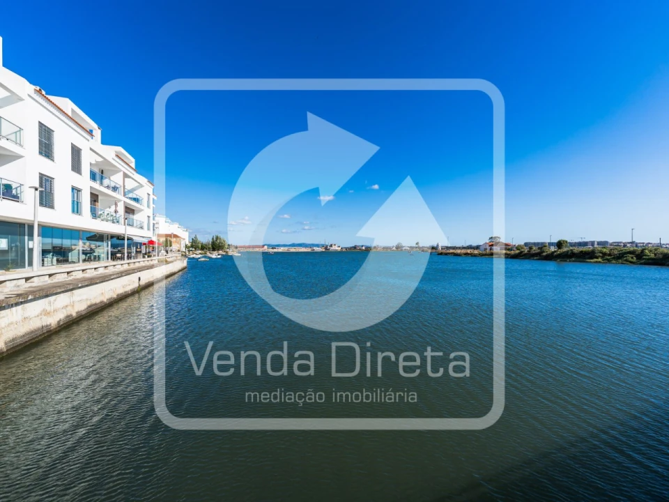 Apartamento T4 para Arrendamento em Barreiro e Lavradio Foto 40