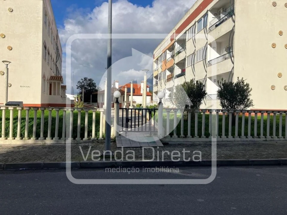 Apartamento T3 para Venda em Santa Maria do Castelo e Santiago e Santa Susana Foto 4