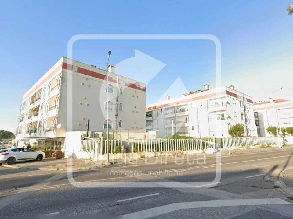 Apartamento T3 para Venda em Santa Maria do Castelo e Santiago e Santa Susana Foto 25