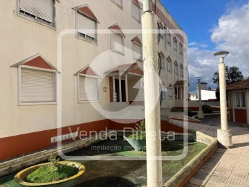 Apartamento T3 para Venda em Santa Maria do Castelo e Santiago e Santa Susana