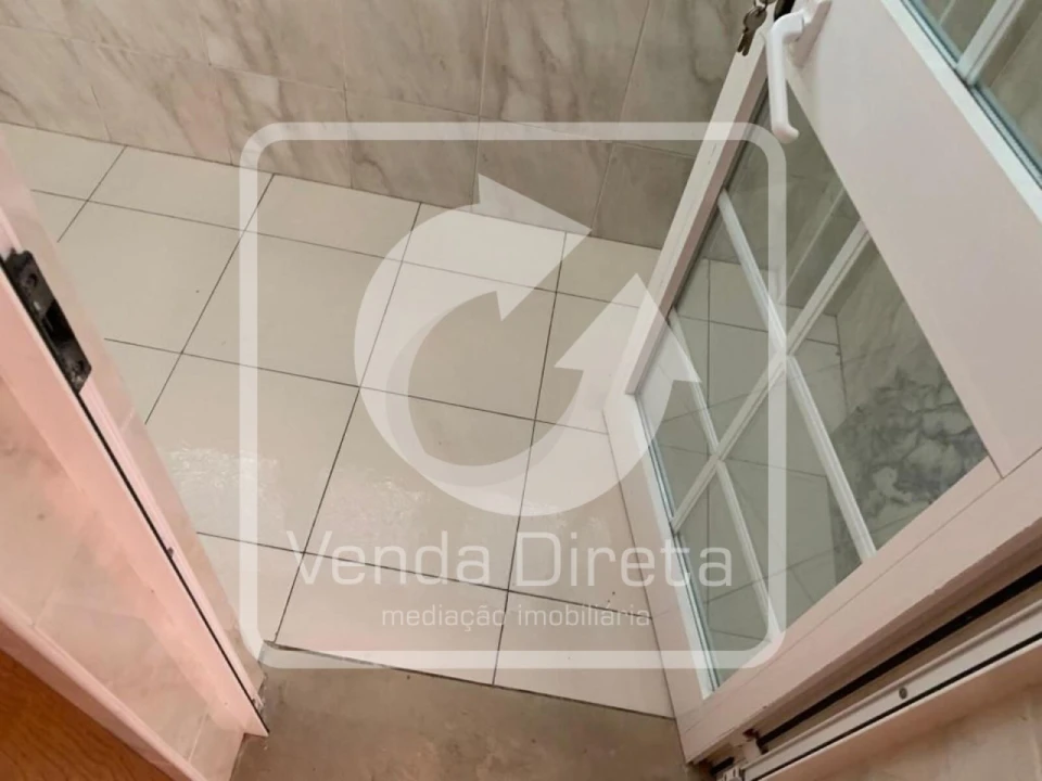 Apartamento T3 para Venda em Santa Maria do Castelo e Santiago e Santa Susana Foto 8