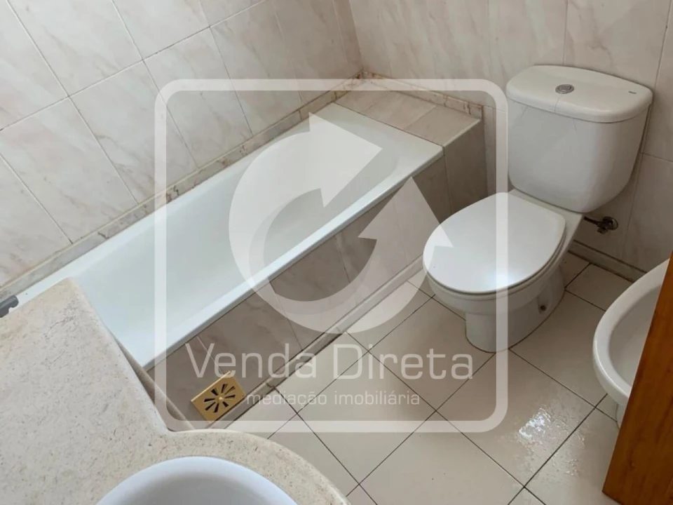 Apartamento T3 para Venda em Santa Maria do Castelo e Santiago e Santa Susana Foto 15